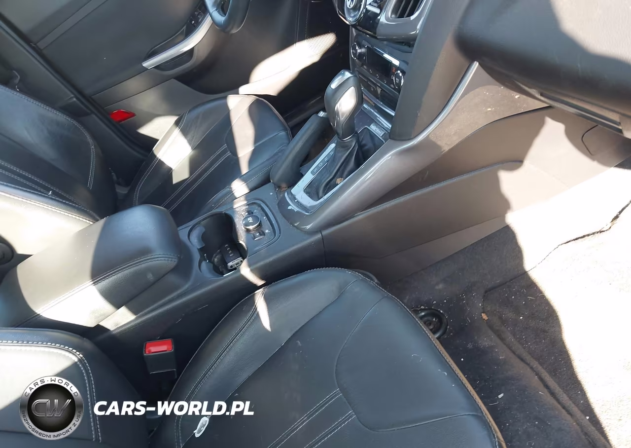 2014 Ford Focus Titanium VIN:1FADP3J25EL395772 - 5