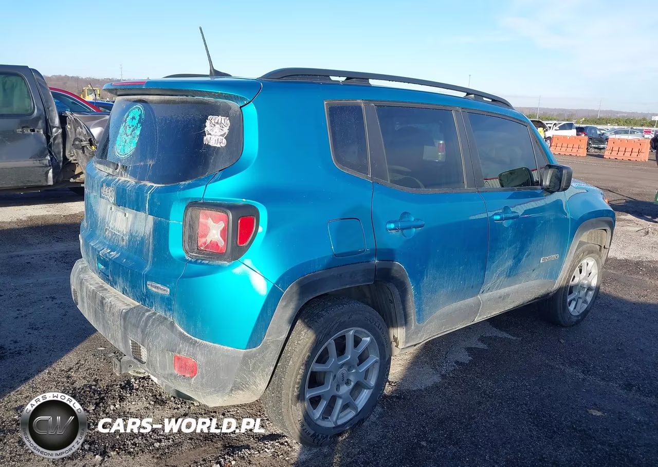 2022 Jeep Renegade Latitude 4X4 VIN:ZACNJDB15NPN96494 - 4