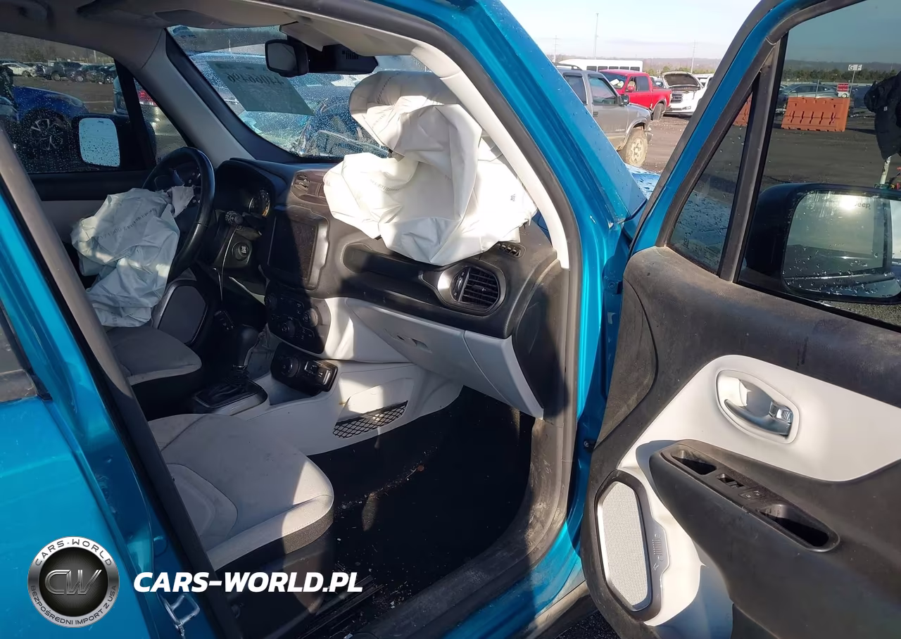 2022 Jeep Renegade Latitude 4X4 VIN:ZACNJDB15NPN96494 - 5
