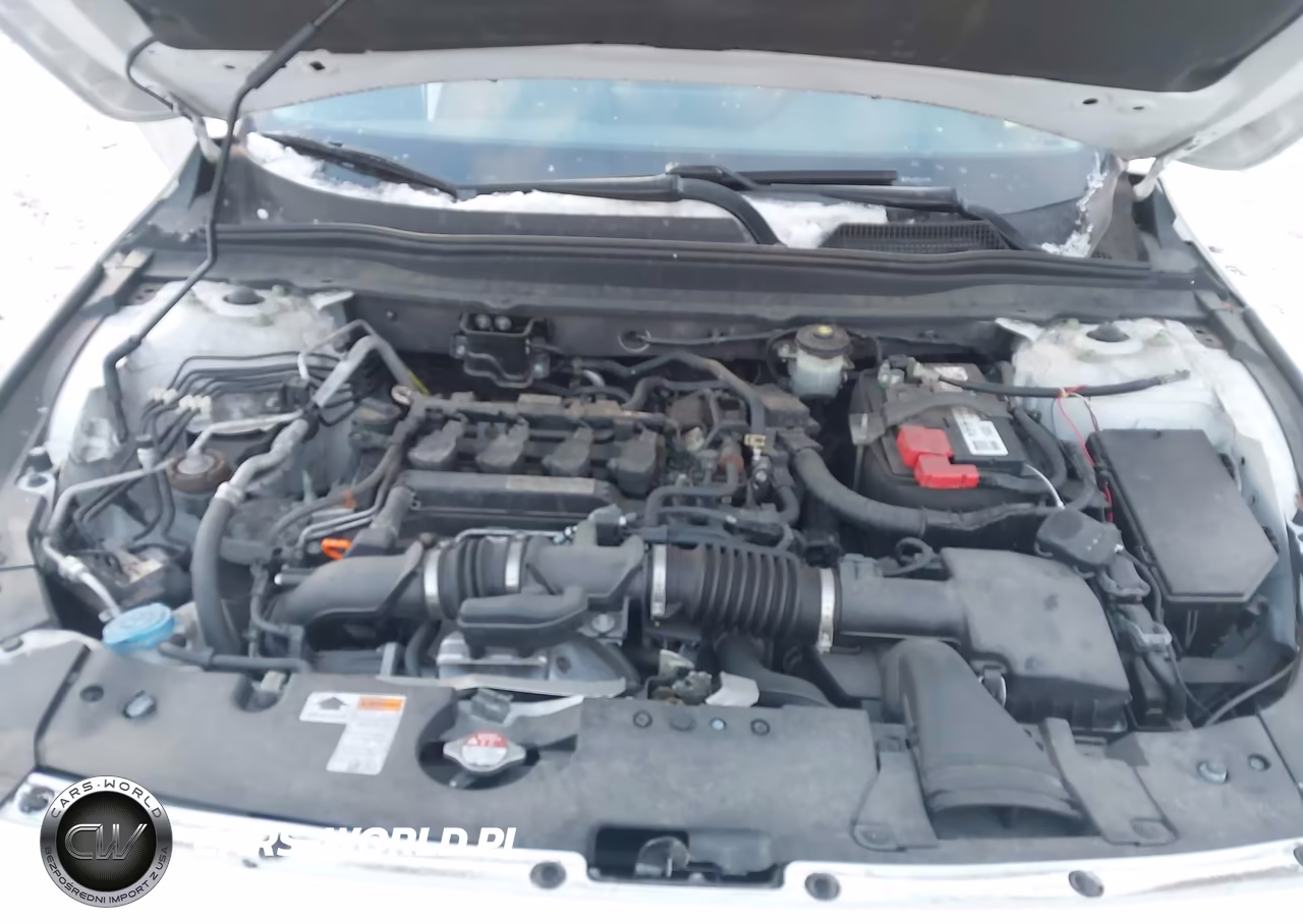 2018 Honda Accord Touring VIN:1HGCV1F99JA164984 - 10