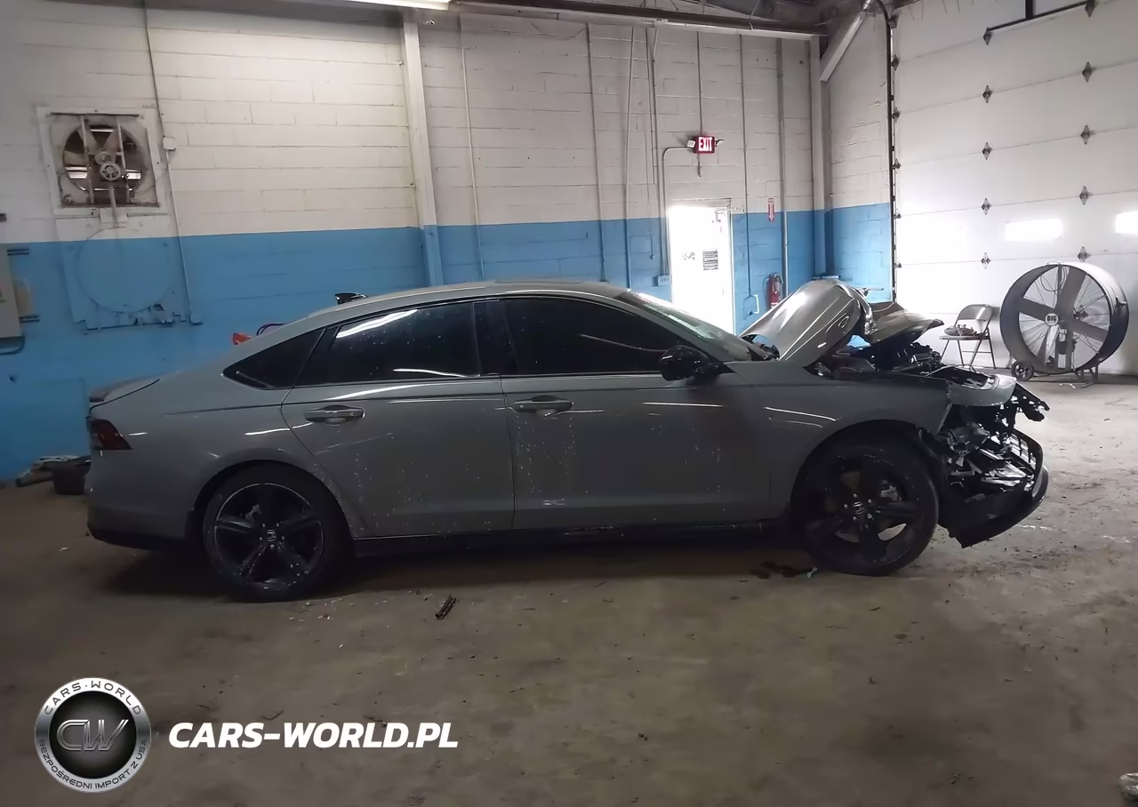 2024 Honda Accord Hybrid Sport-L VIN:1HGCY2F73RA080778 - 13