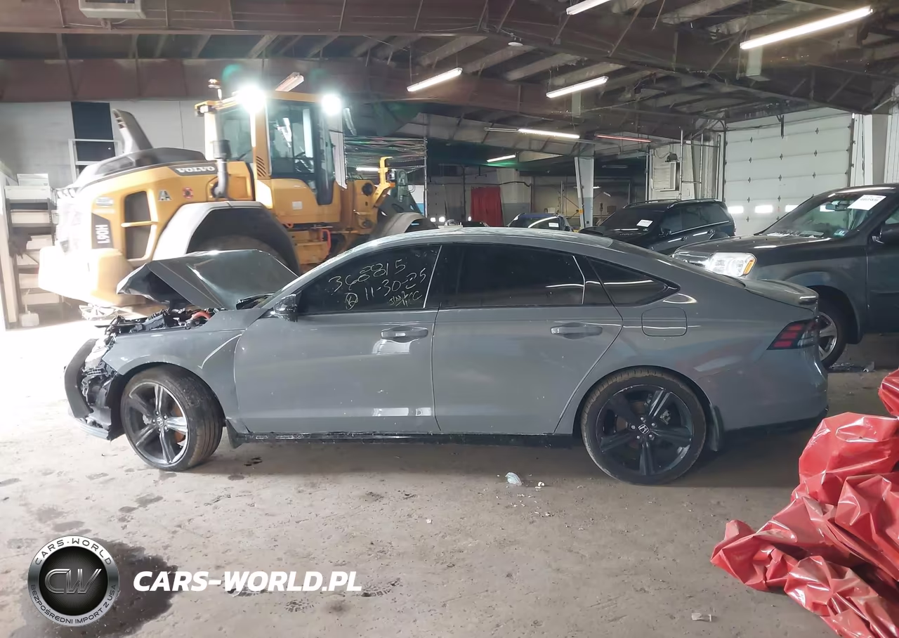 2024 Honda Accord Hybrid Sport-L VIN:1HGCY2F73RA080778 - 14