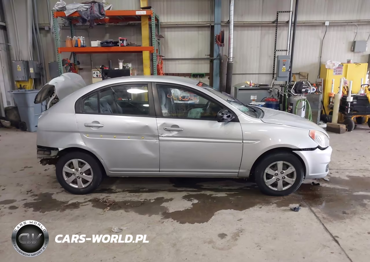 2010 Hyundai Accent Gls VIN:KMHCN4AC4AU471718 - 14
