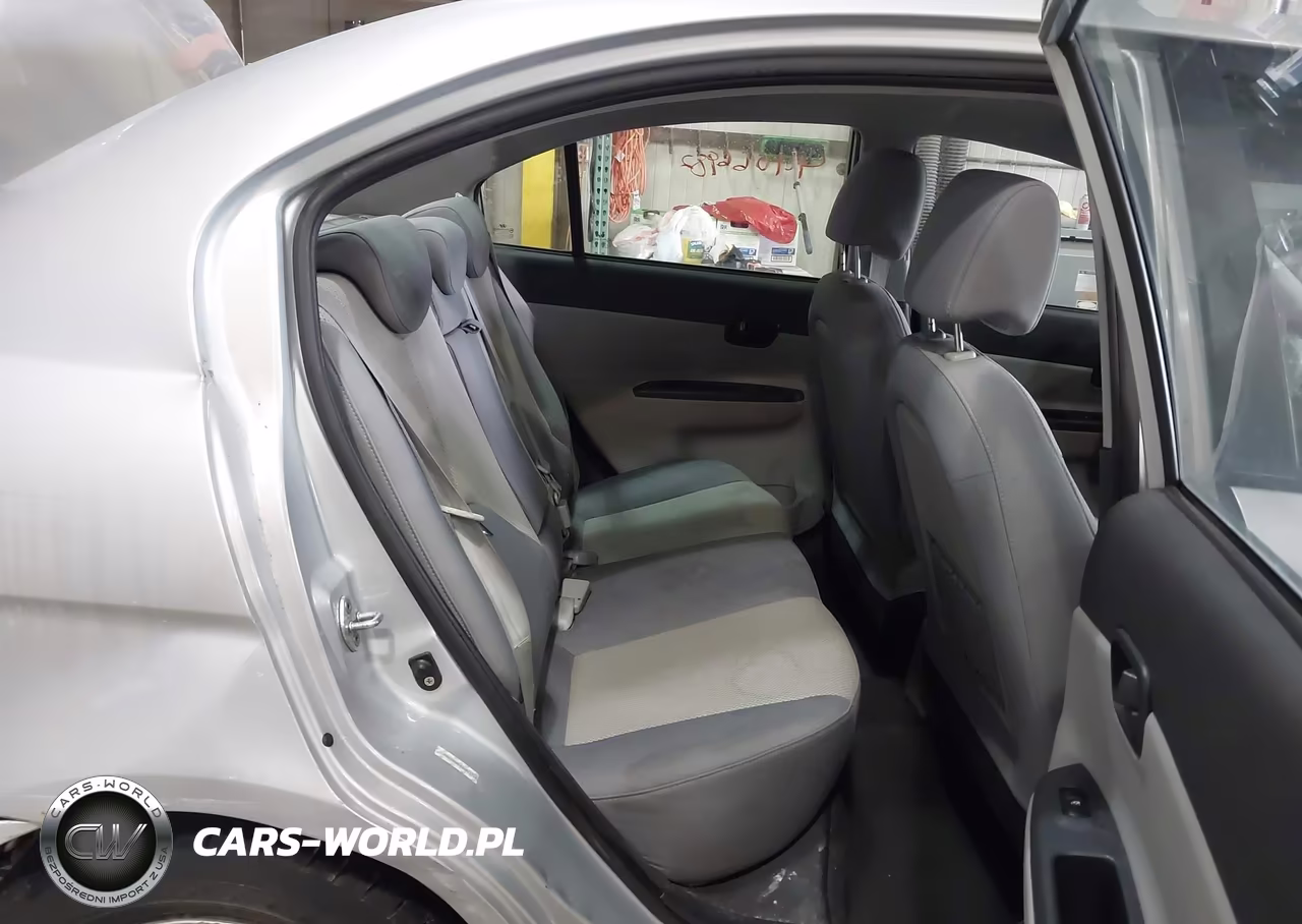 2010 Hyundai Accent Gls VIN:KMHCN4AC4AU471718 - 8