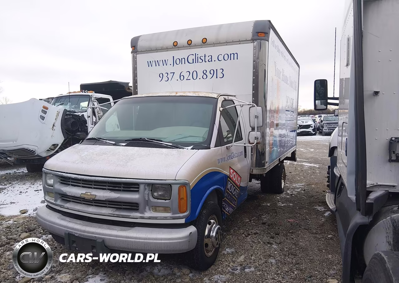 2000 Chevrolet Express Comm Cutaway VIN:1GBJG31R1Y1146707 - 2