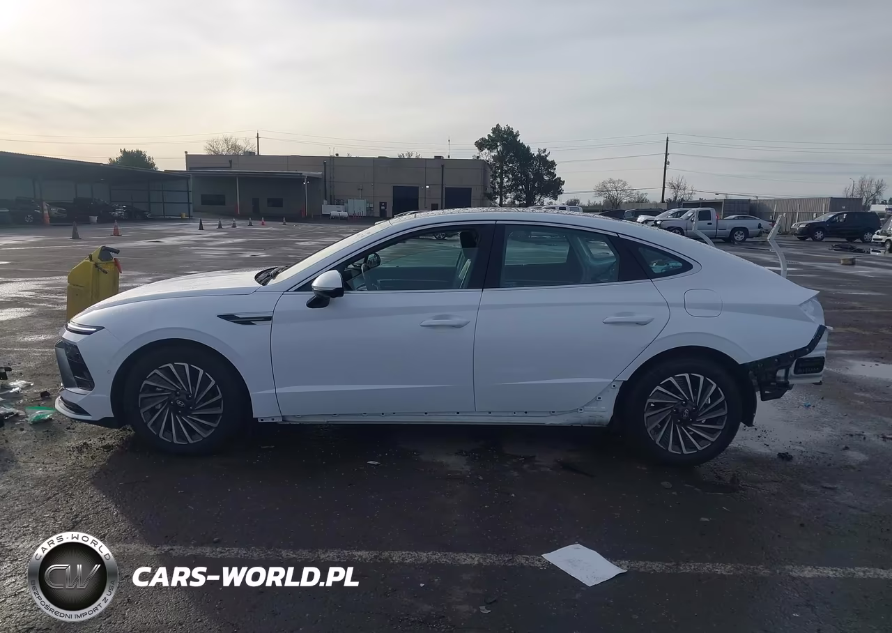 2025 Hyundai Sonata Hybrid Limited VIN:KMHL54JJ3SA125368 - 15