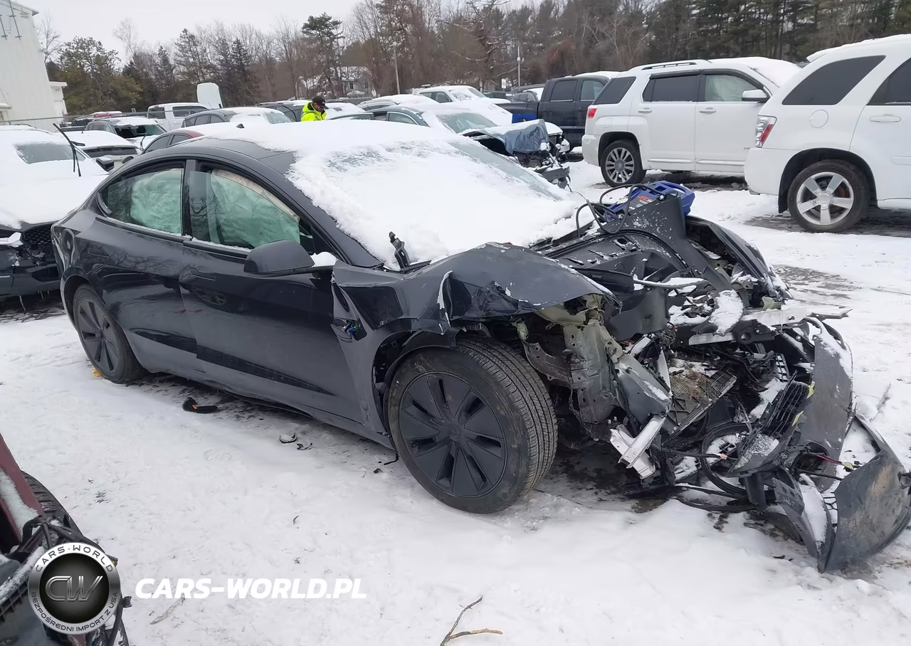 2024 Tesla Model 3 Rear-Wheel Drive