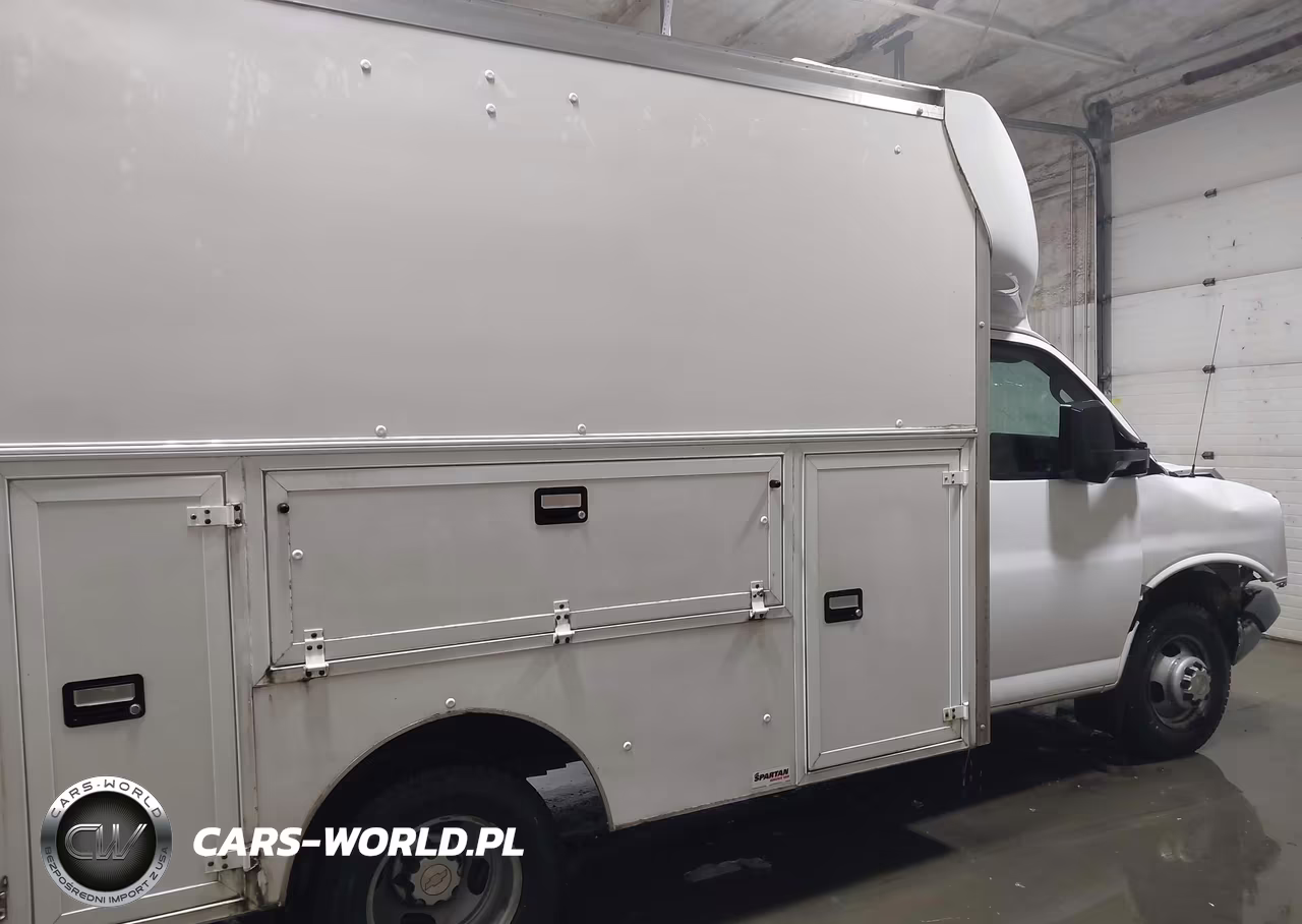 2016 Chevrolet Express Cutaway 3500 VIN:1GB3GRCG1G1228300 - 13