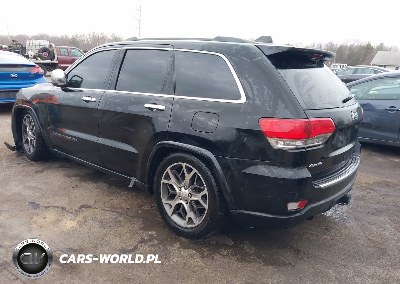 2020 Jeep Grand Cherokee Overland 4X4 VIN:1C4RJFCTXLC127421 - 3