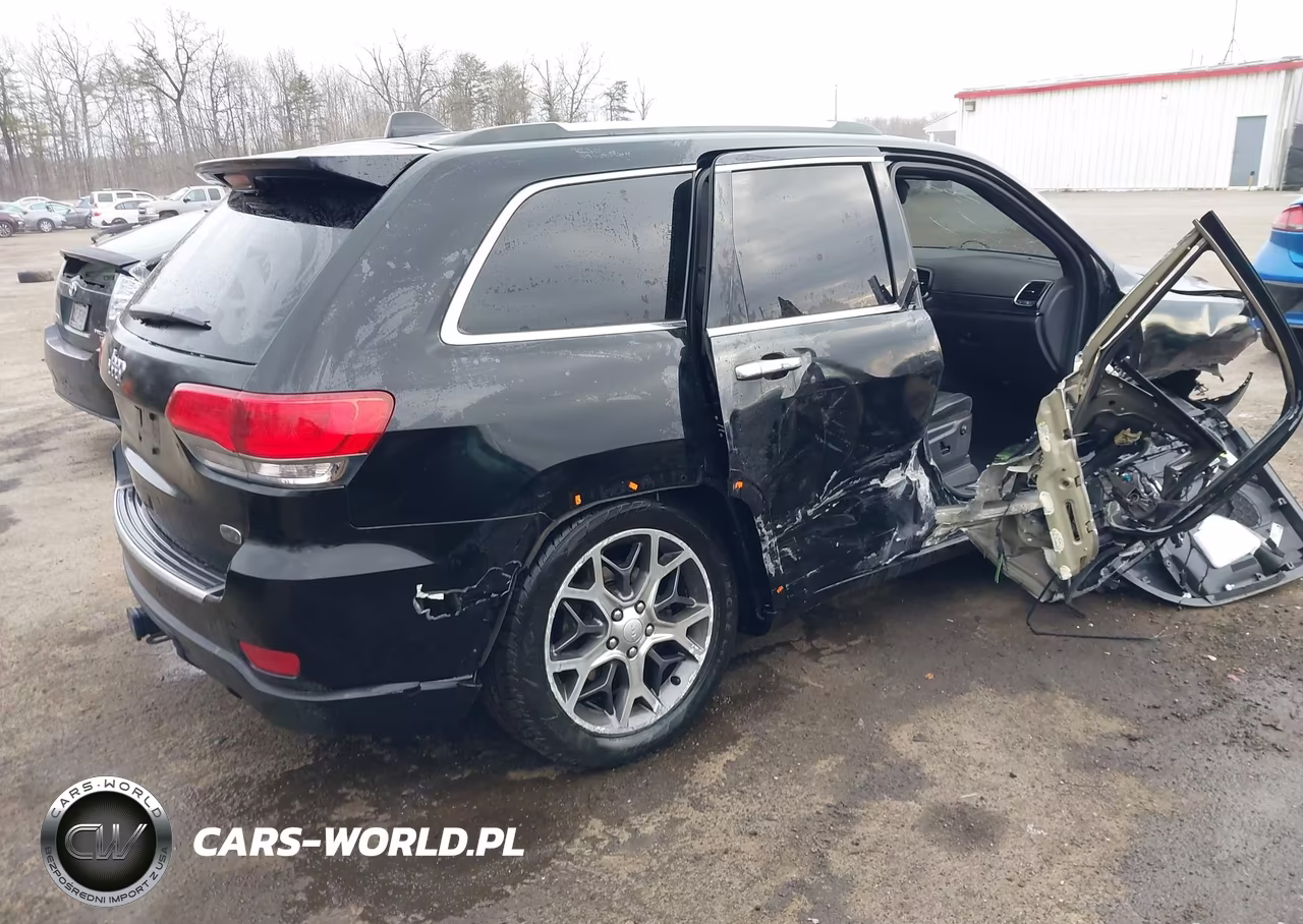 2020 Jeep Grand Cherokee Overland 4X4 VIN:1C4RJFCTXLC127421 - 4