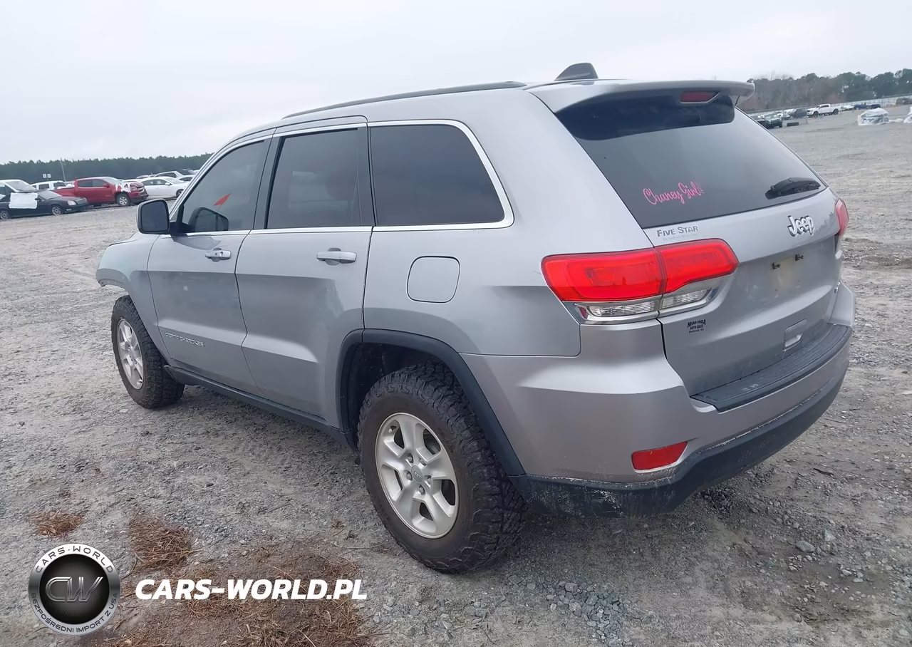 2014 Jeep Grand Cherokee Laredo VIN:1C4RJEAG0EC260806 - 3