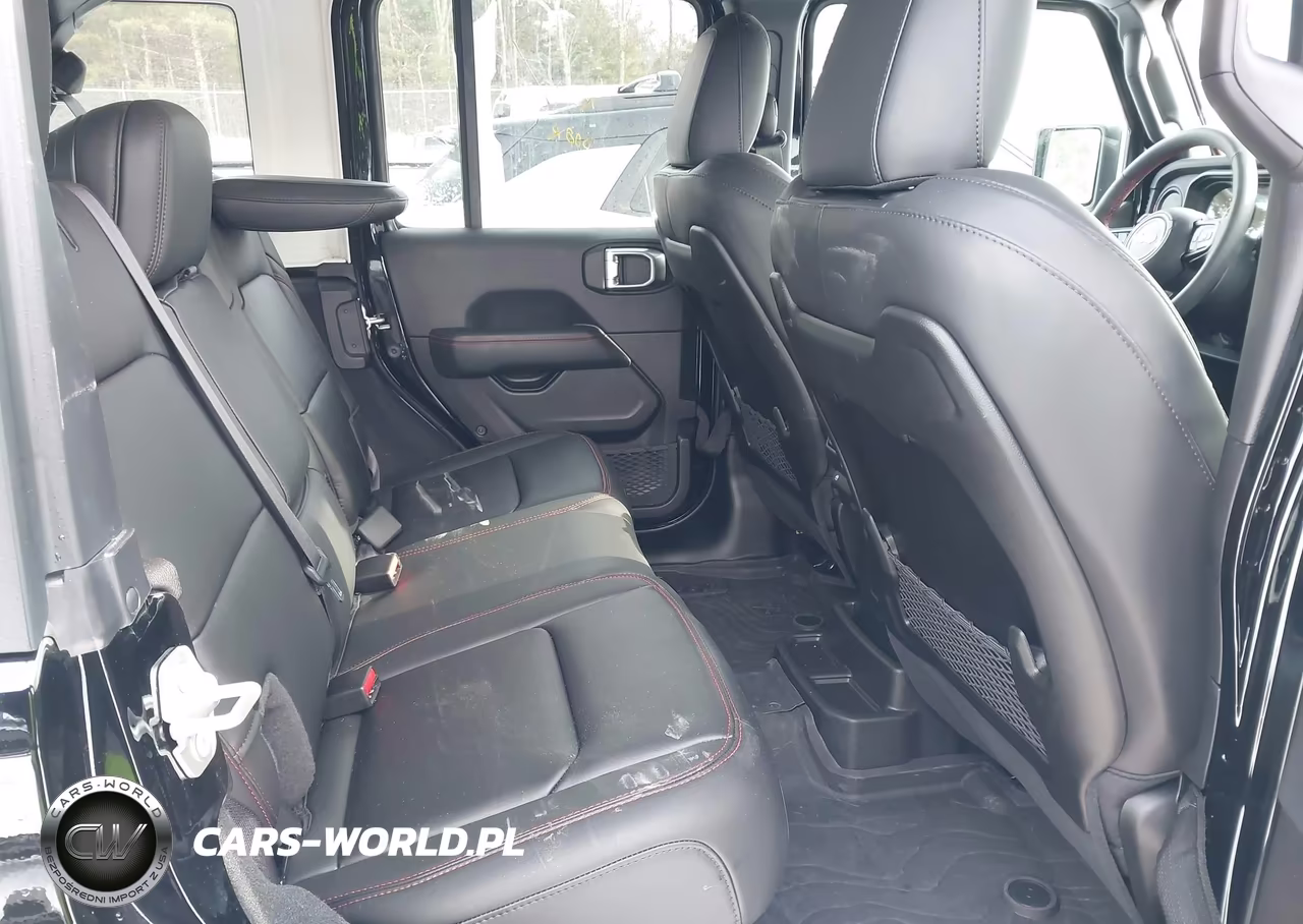 2024 Jeep Wrangler 4-Door Rubicon 4X4 VIN:1C4PJXFG2RW300285 - 8