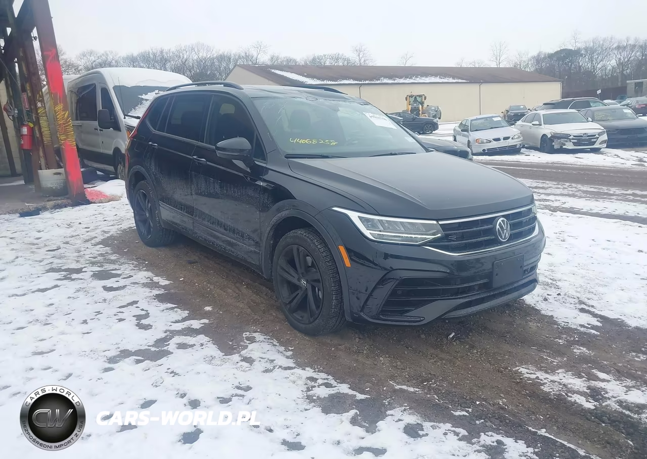 2024 Volkswagen Tiguan 2.0T Se R-Line Black