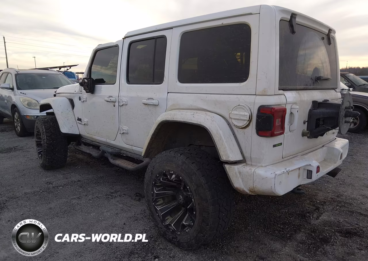 2020 Jeep Wrangler Unlimited High Altitude 4X4 VIN:1C4HJXEM5LW339911 - 3