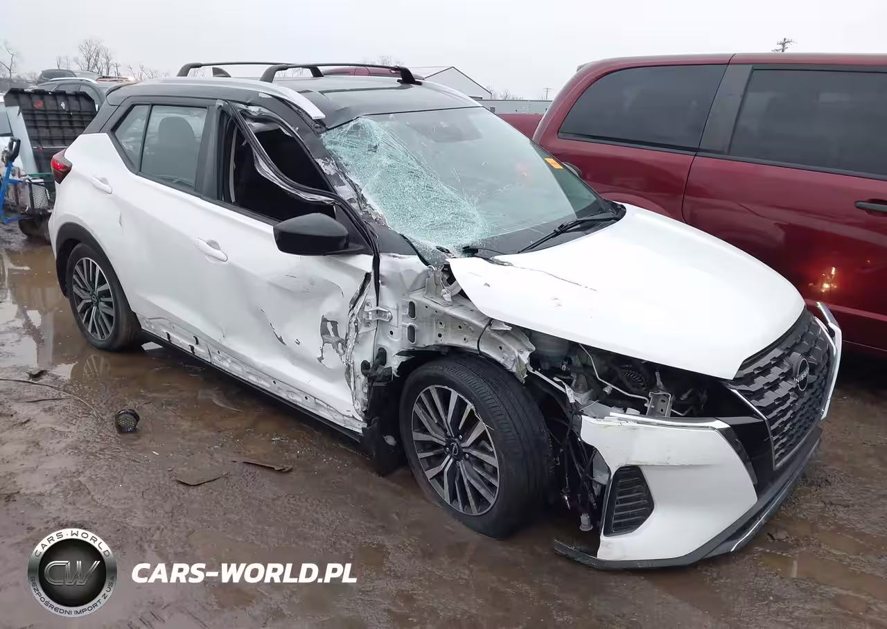 2022 Nissan Kicks Sv Xtronic Cvt