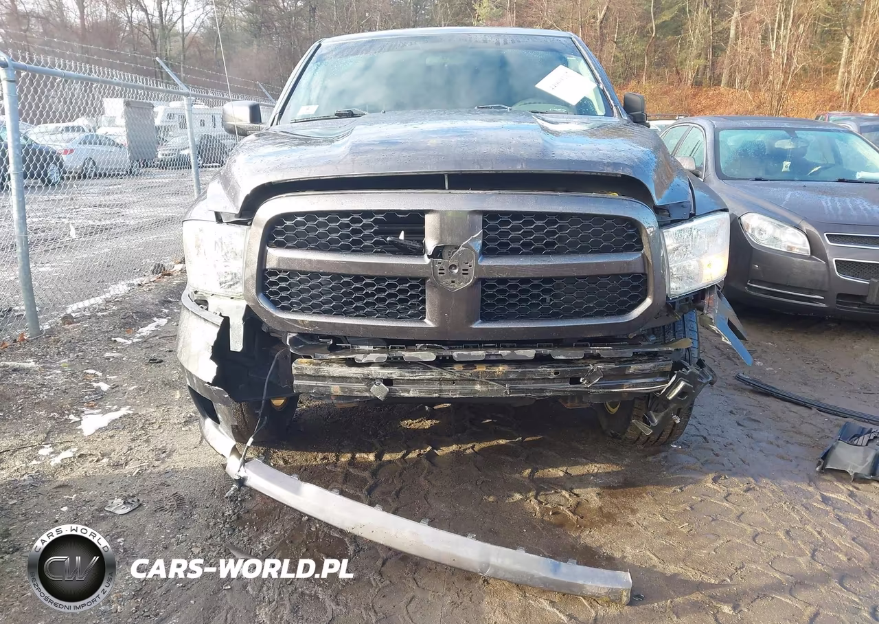 2017 Ram 1500 Express 4X4 6'4 Box VIN:1C6RR7FT5HS581901 - 13