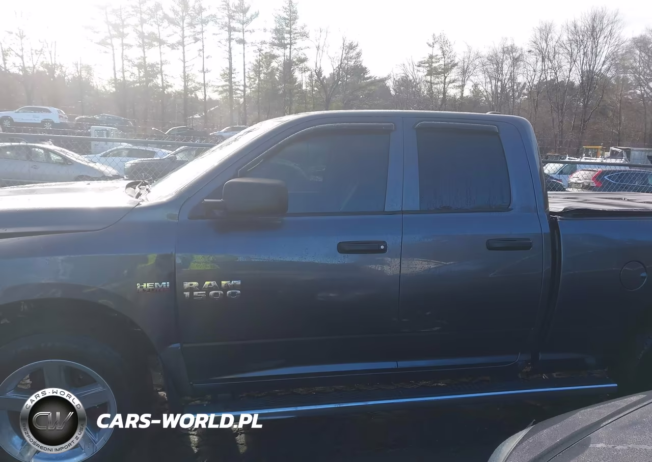 2017 Ram 1500 Express 4X4 6'4 Box VIN:1C6RR7FT5HS581901 - 15
