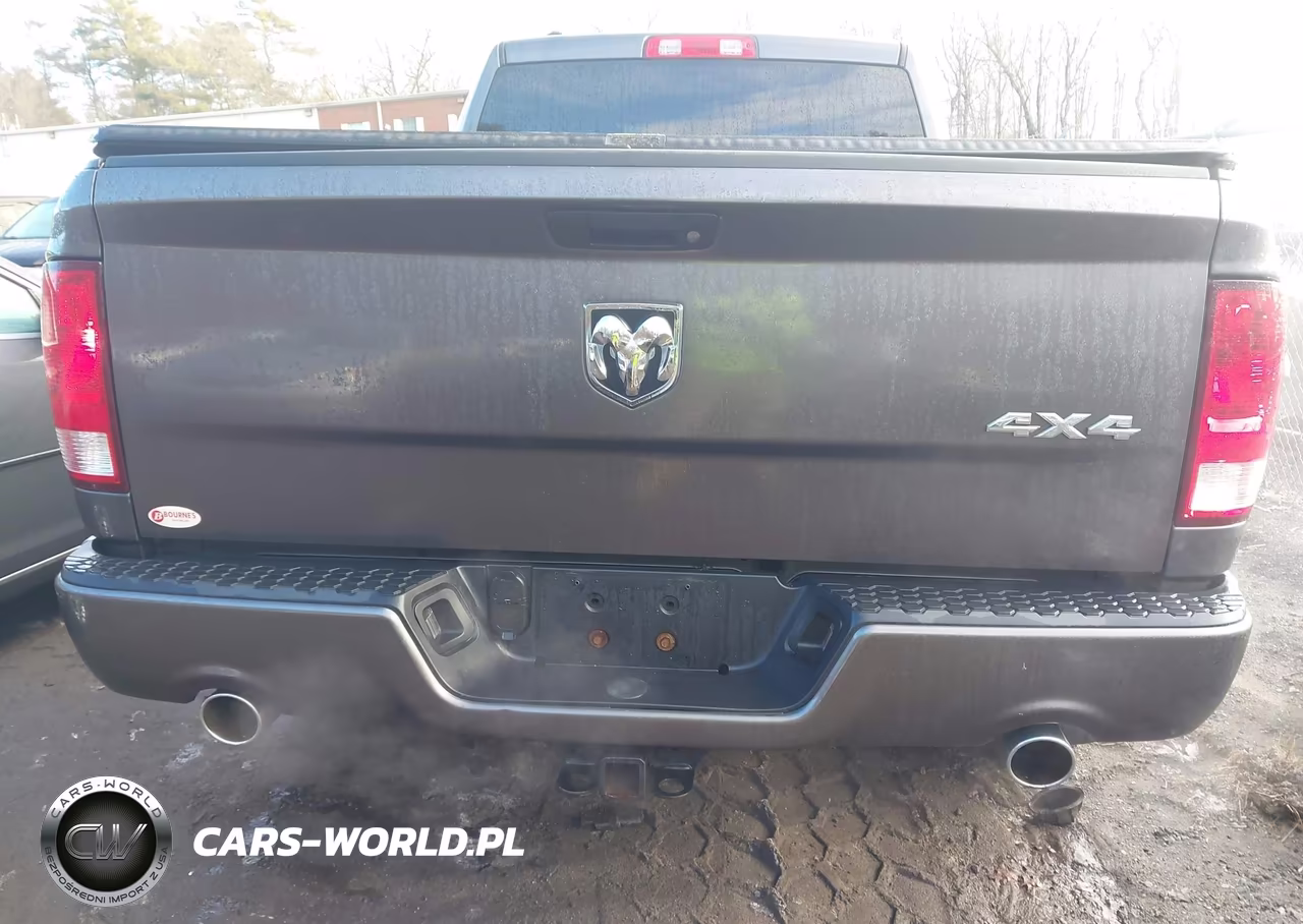 2017 Ram 1500 Express 4X4 6'4 Box VIN:1C6RR7FT5HS581901 - 17
