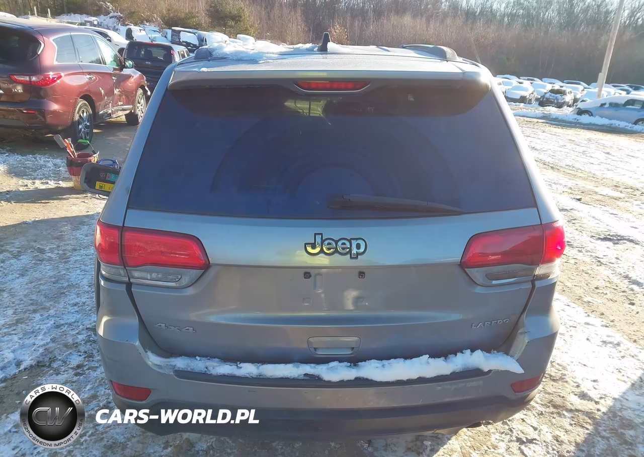 2014 Jeep Grand Cherokee Laredo VIN:1C4RJFAG6EC408592 - 17
