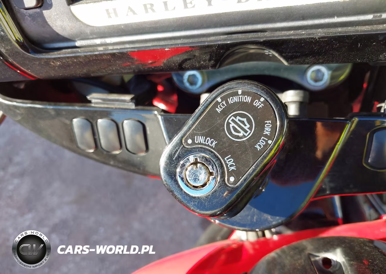 2014 Harley-Davidson Flhxs Street Glide Special VIN:1HD1KRM10EB684435 - 10