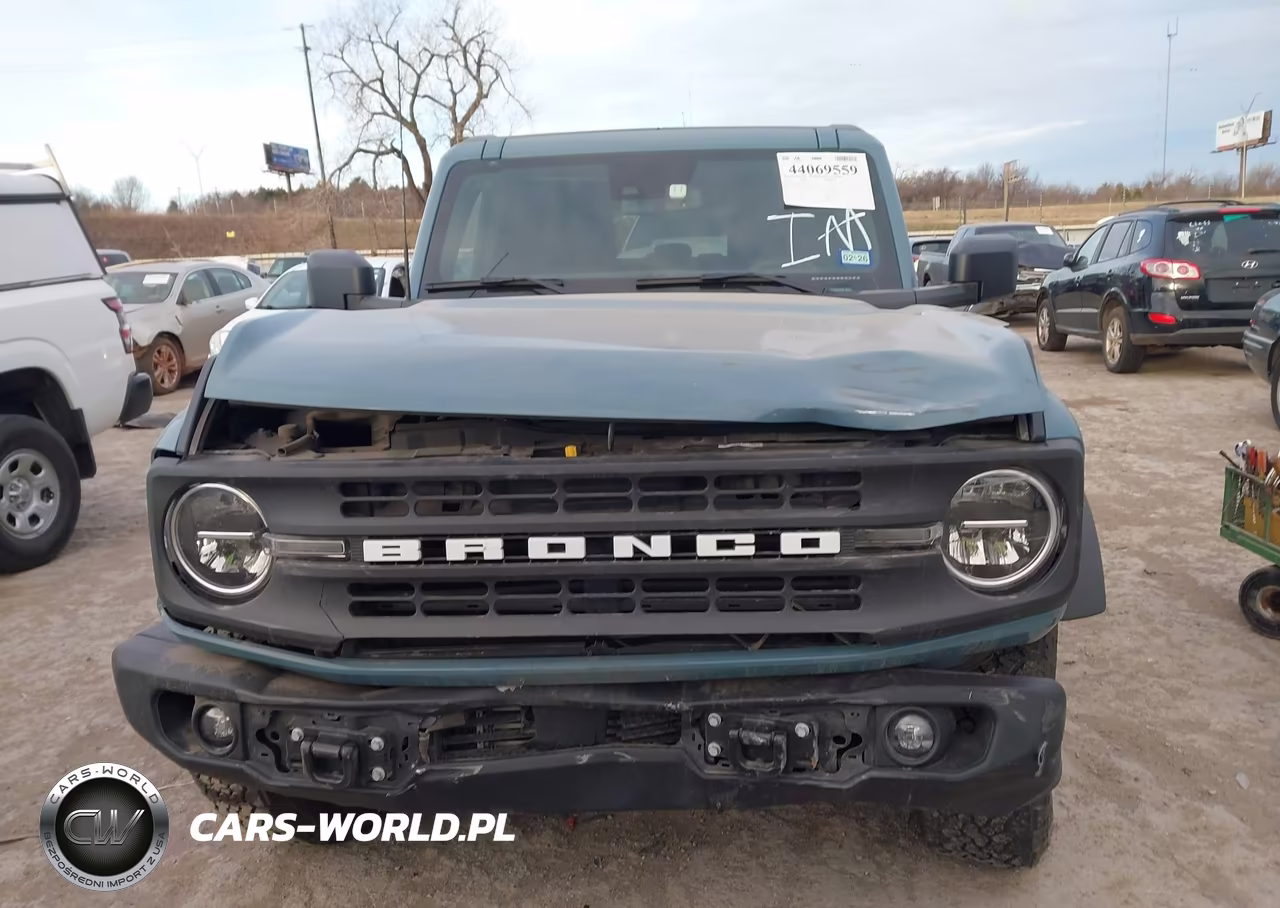 2023 Ford Bronco Black Diamond VIN:1FMEE5DP8PLC16758 - 12