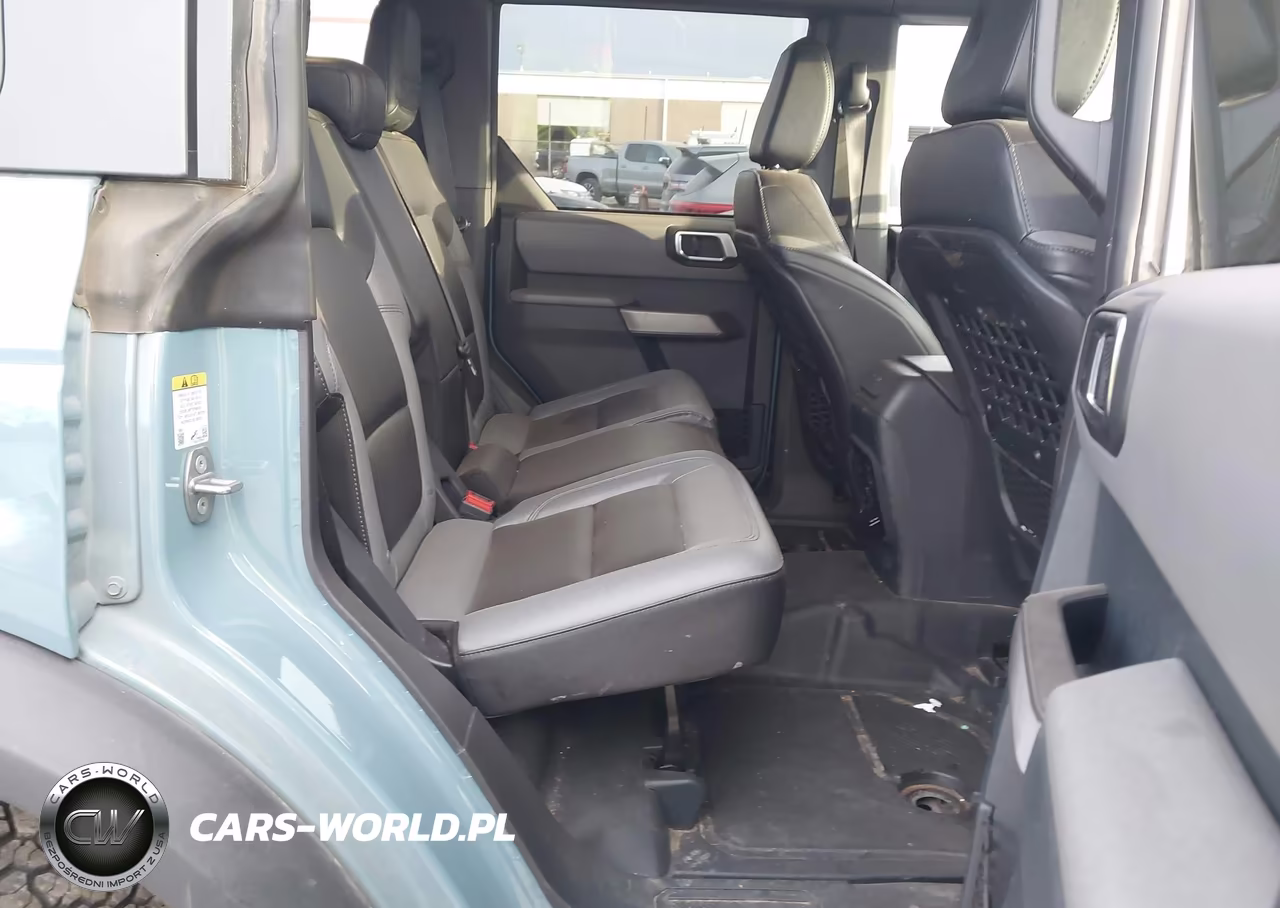 2023 Ford Bronco Black Diamond VIN:1FMEE5DP8PLC16758 - 8