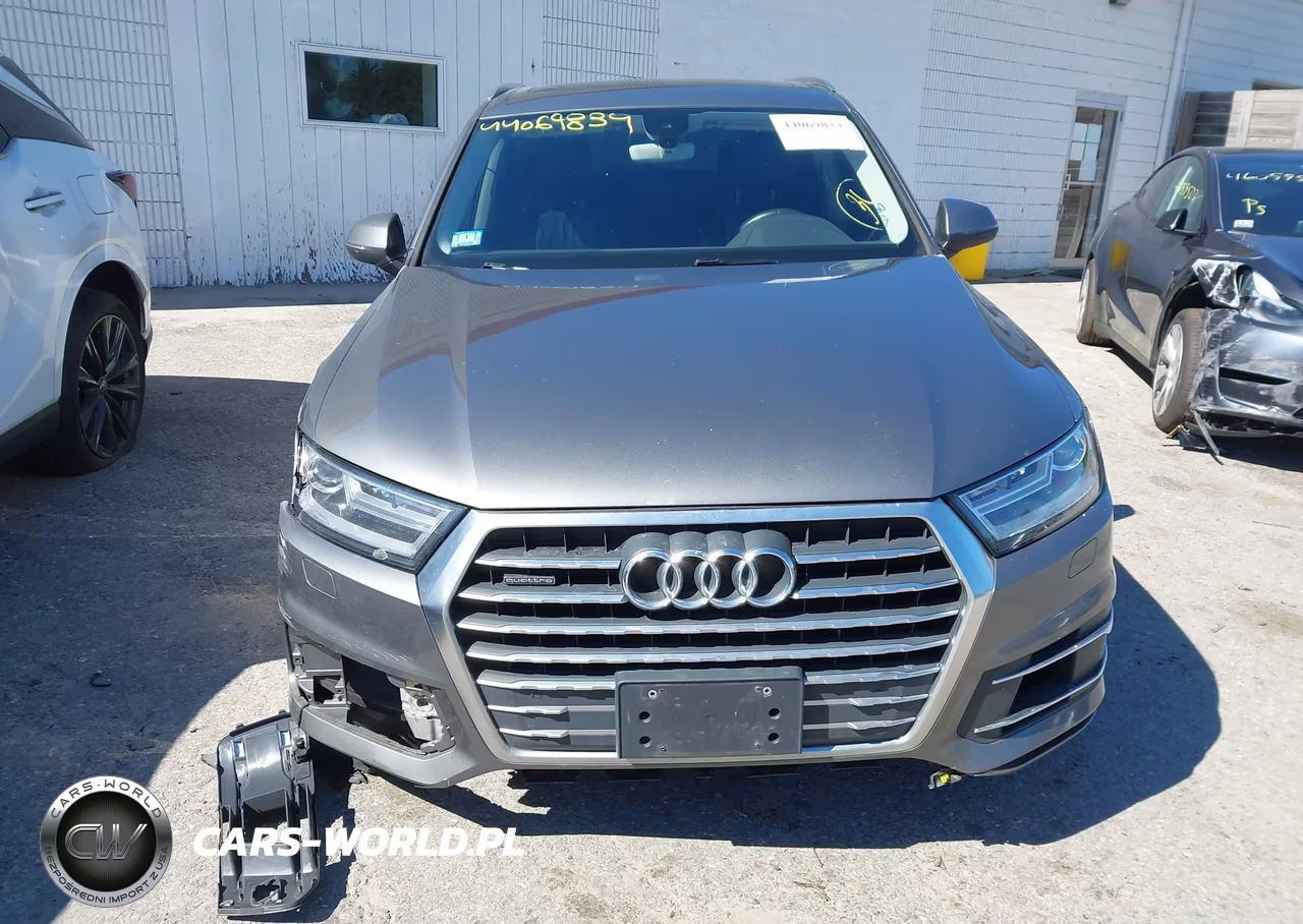2017 Audi Q7 3.0T Premium VIN:WA1LAAF71HD004531 - 12