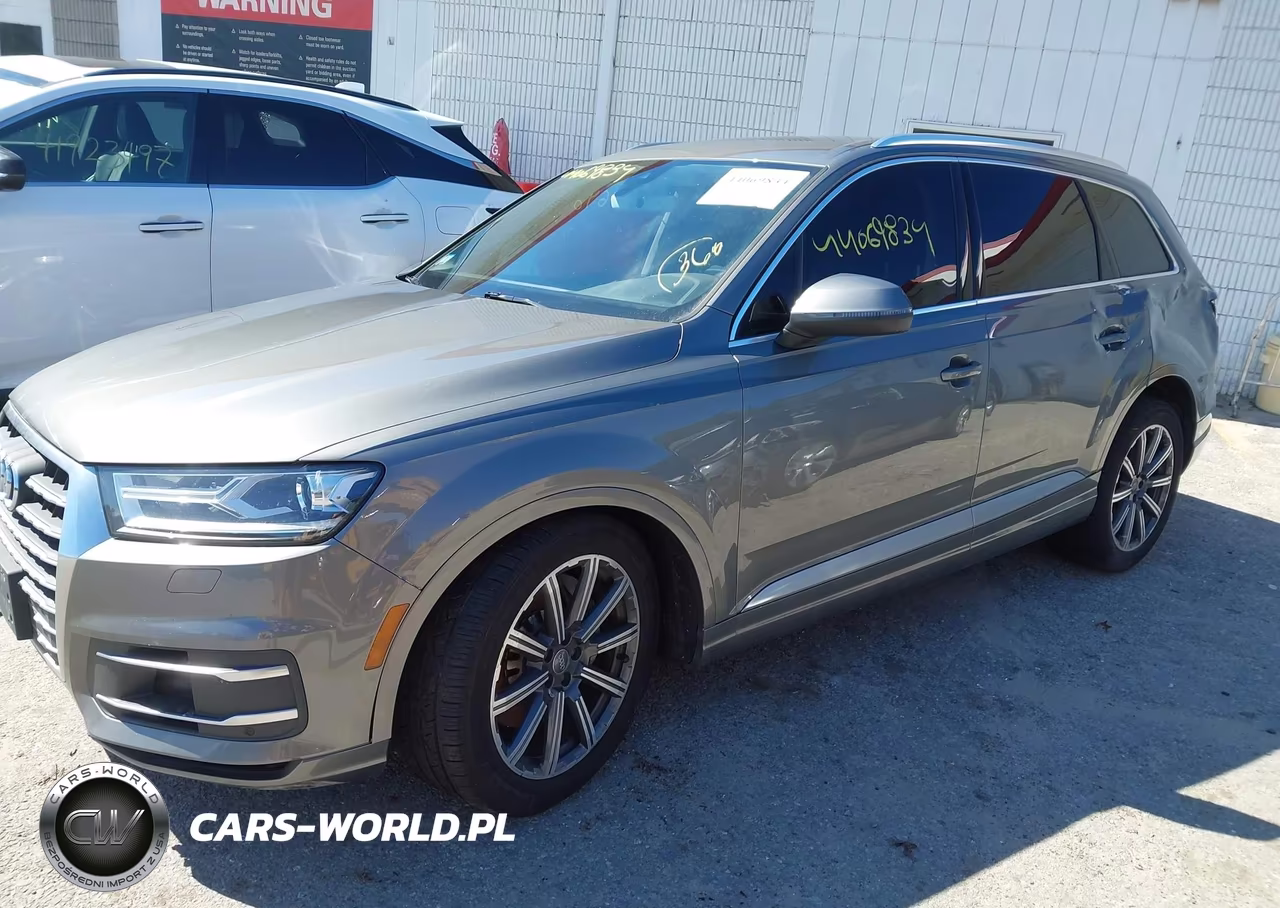 2017 Audi Q7 3.0T Premium VIN:WA1LAAF71HD004531 - 2