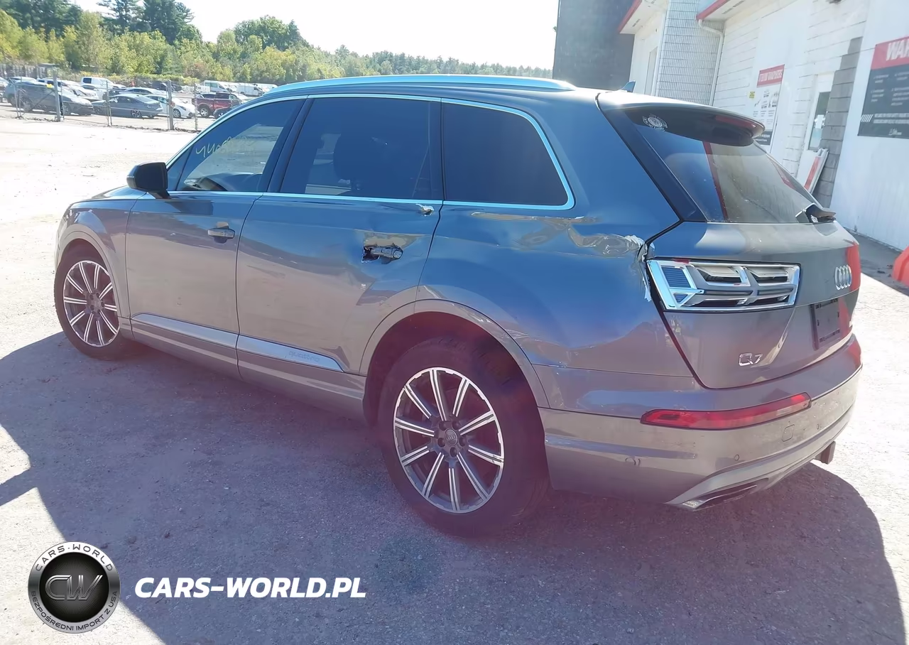 2017 Audi Q7 3.0T Premium VIN:WA1LAAF71HD004531 - 3