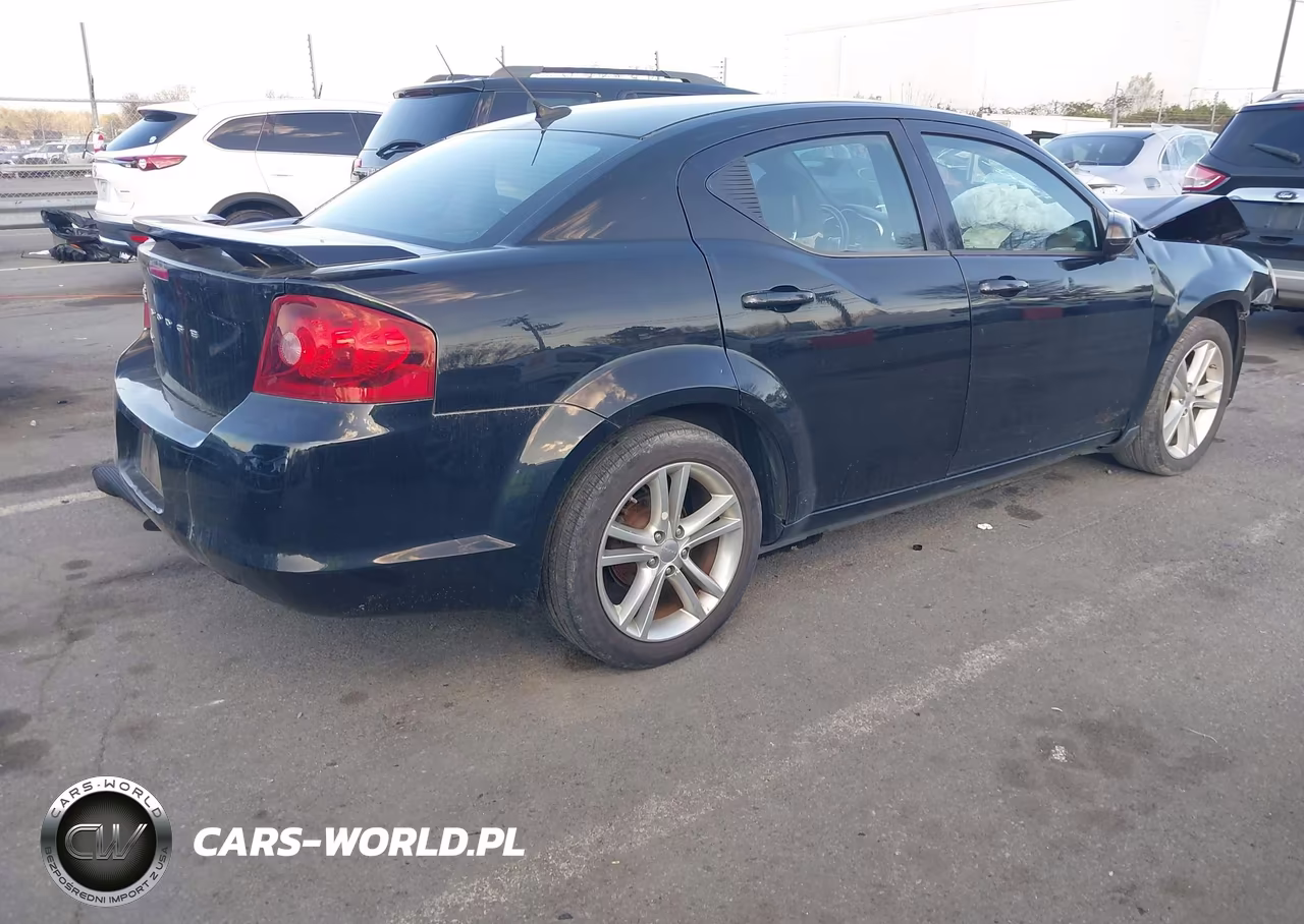 2011 Dodge Avenger Mainstreet VIN:1B3BD1FG1BN593608 - 4