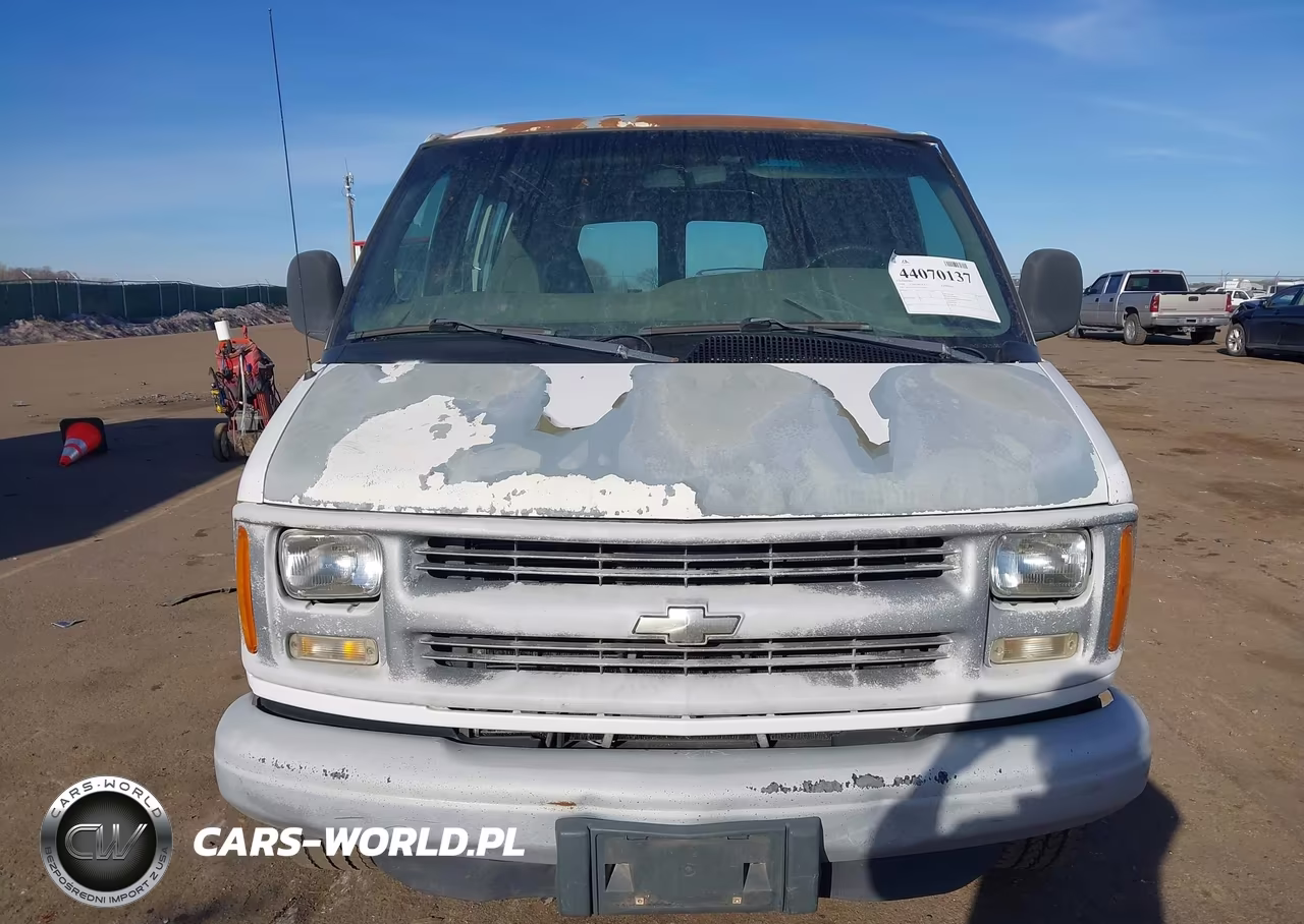1999 Chevrolet Express VIN:1GCGG25RXX1076052 - 6
