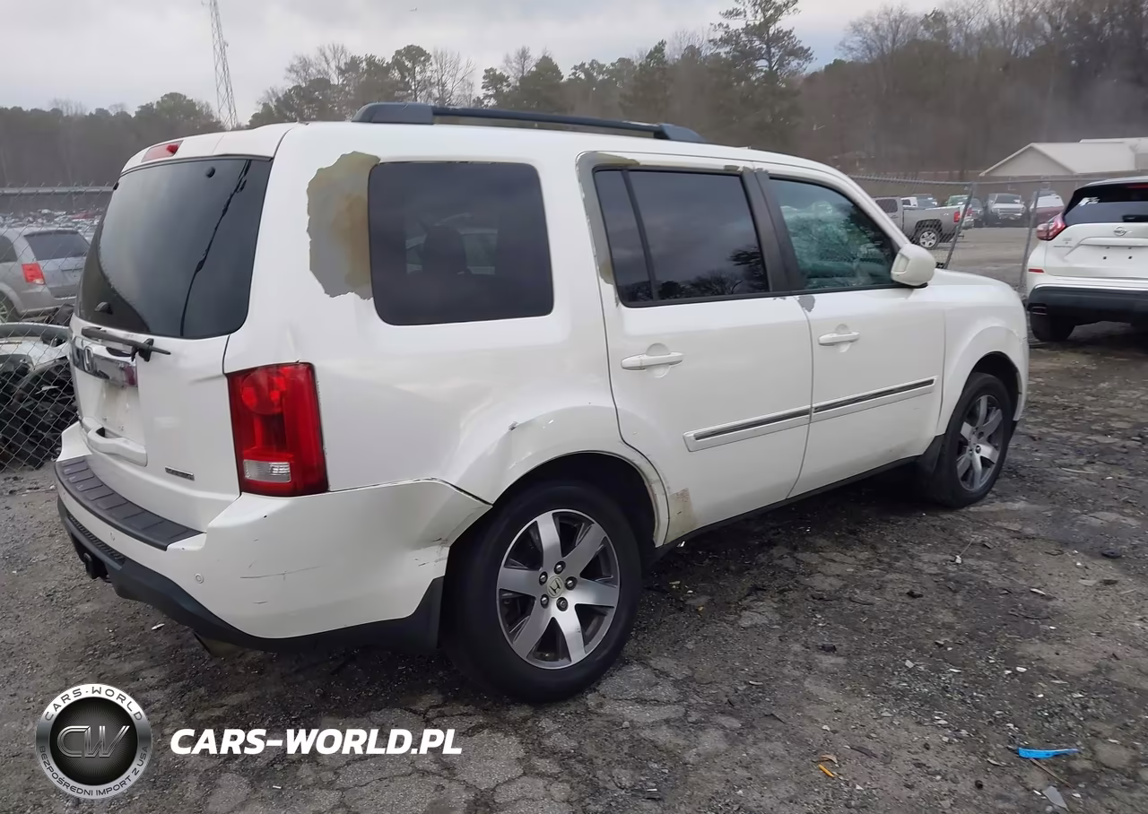2012 Honda Pilot Touring VIN:5FNYF3H99CB007637 - 4