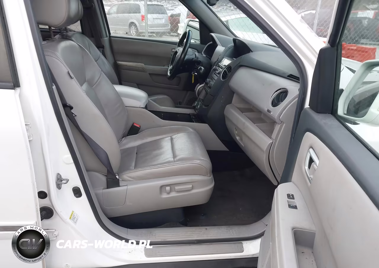 2012 Honda Pilot Touring VIN:5FNYF3H99CB007637 - 5