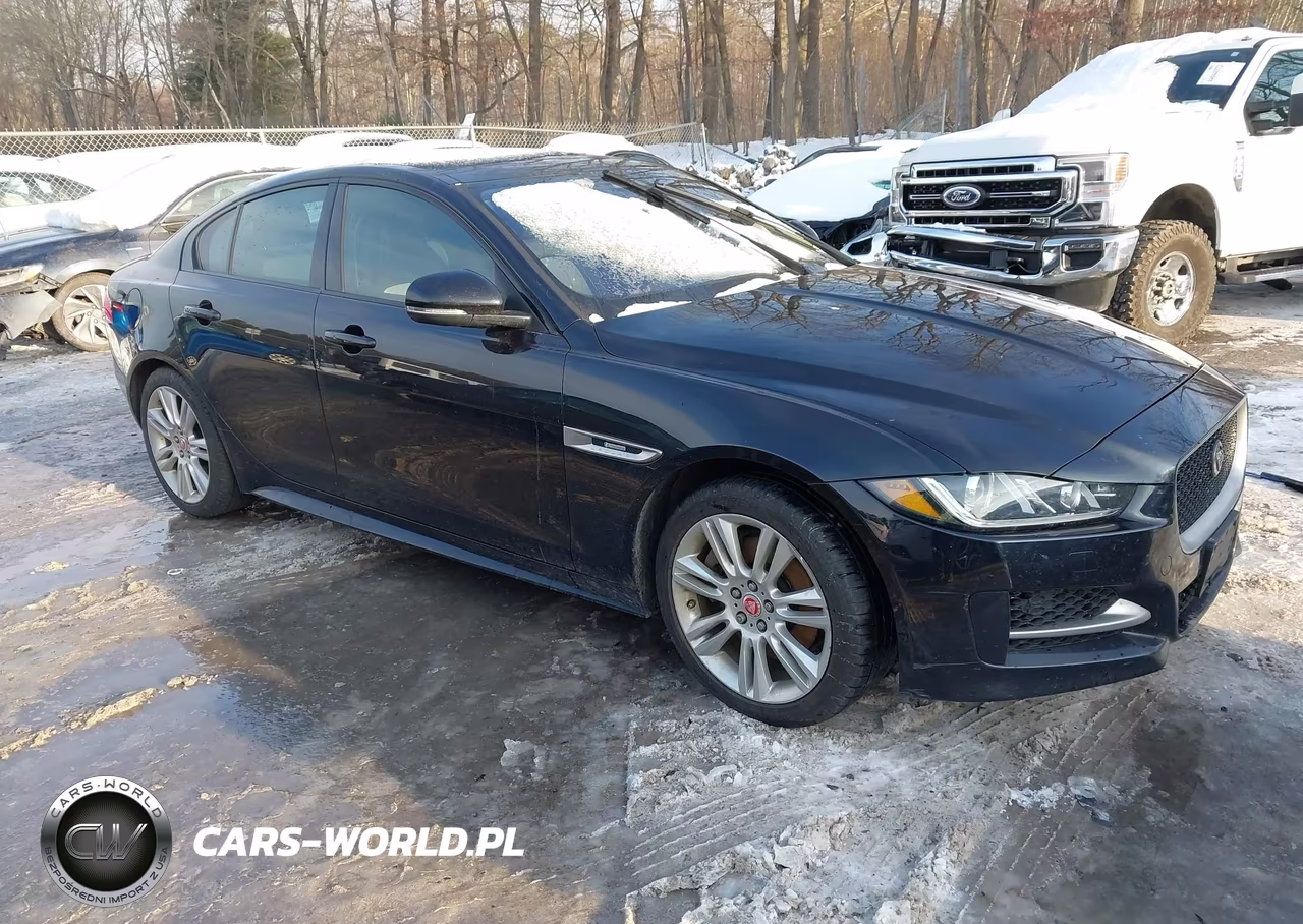 2017 Jaguar Xe 20D R-Sport