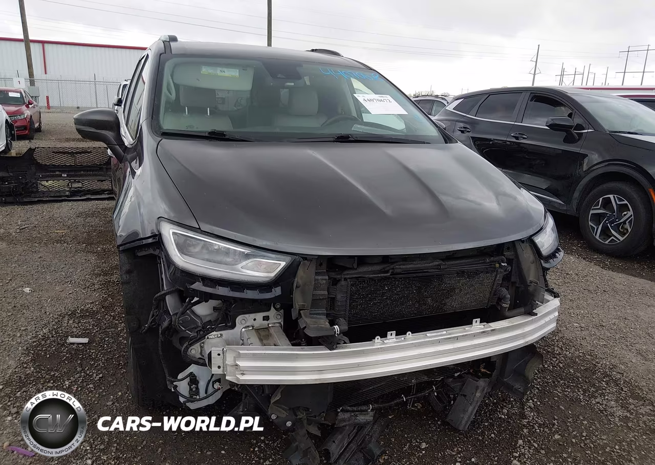 2021 Chrysler Pacifica Hybrid Touring L VIN:2C4RC1L74MR603087 - 6