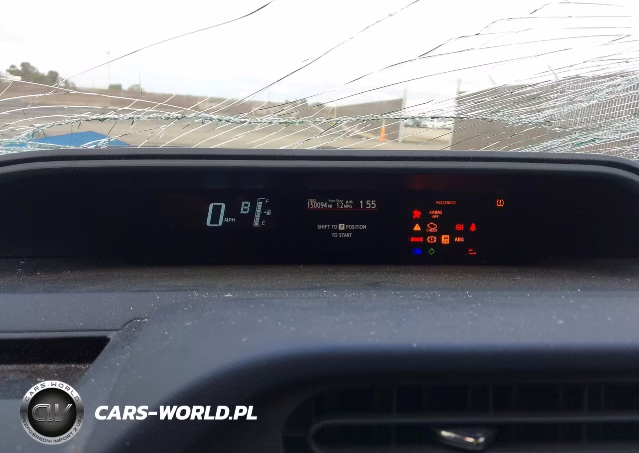 2016 Toyota Prius C Two VIN:JTDKDTB3XG1132516 - 7