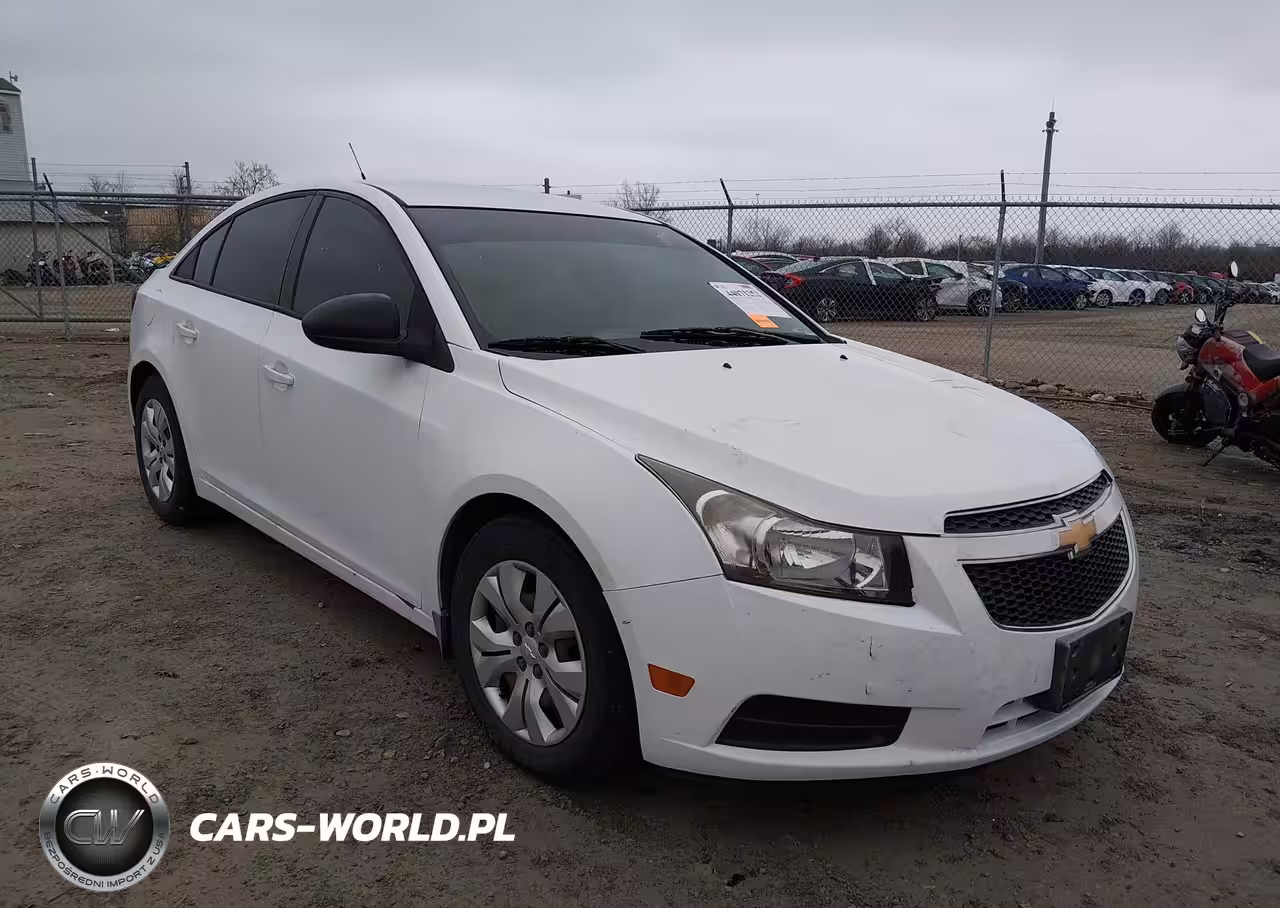 2013 Chevrolet Cruze Ls Auto