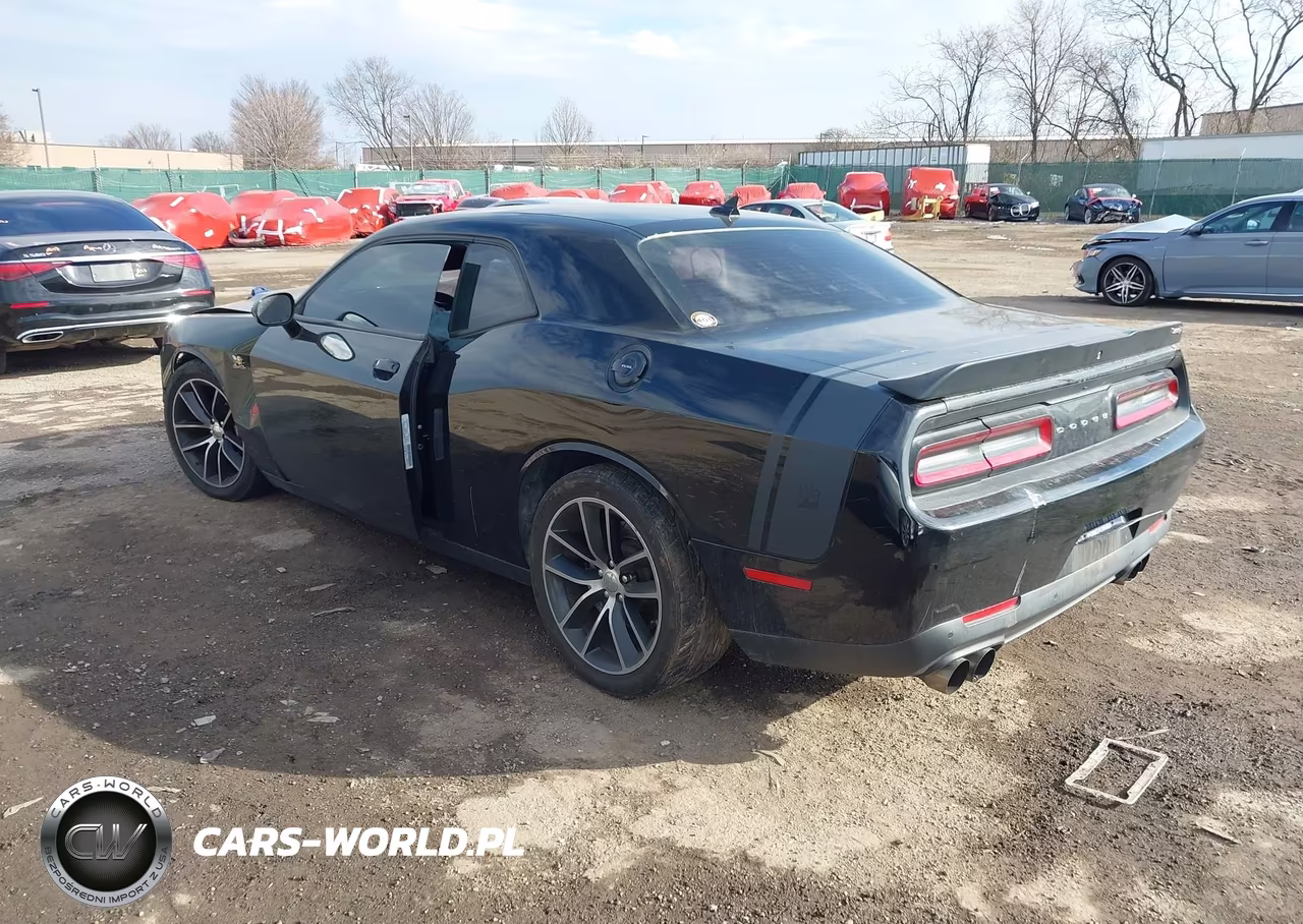 2016 Dodge Challenger R-T Scat Pack VIN:2C3CDZFJ0GH153901 - 3