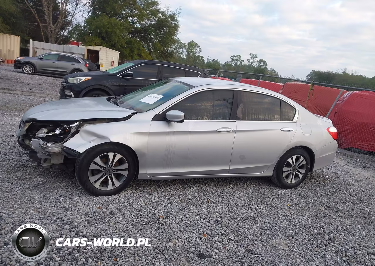 2013 Honda Accord Lx VIN:1HGCR2F30DA082989 - 15