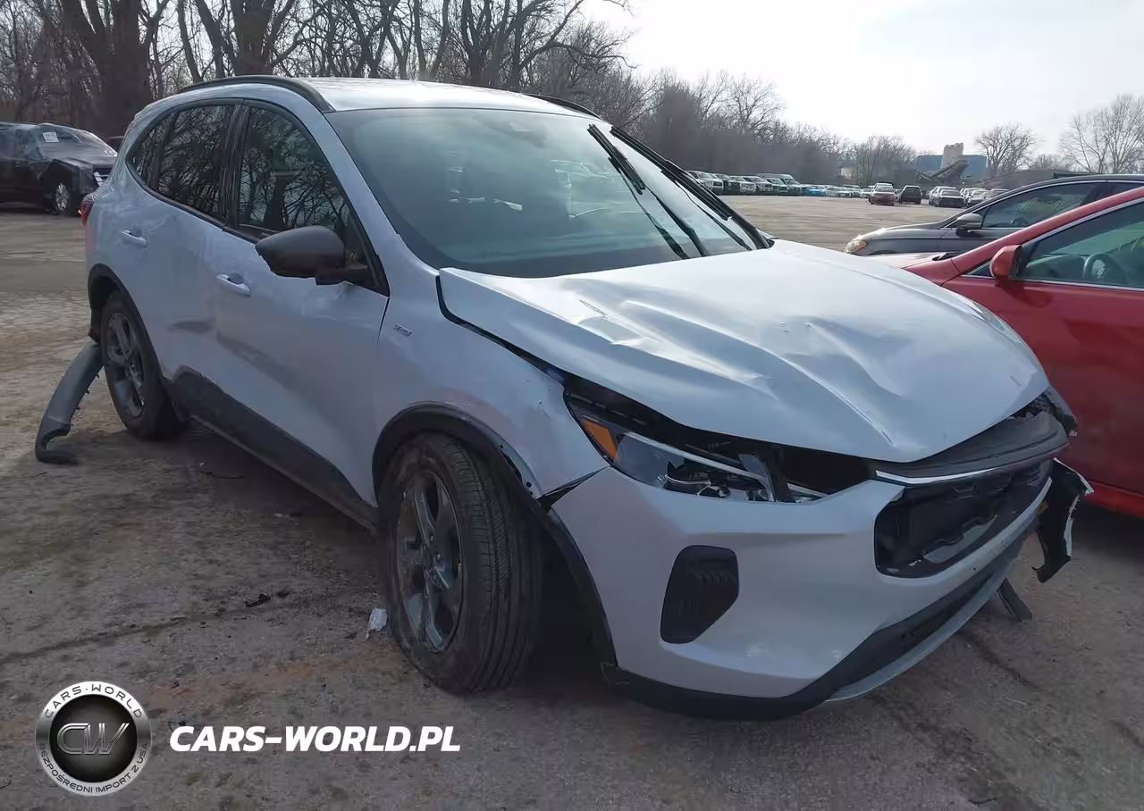 2025 Ford Escape St-Line