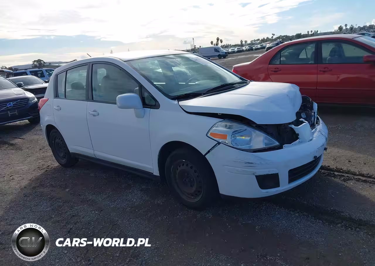 2009 Nissan Versa 1.8S