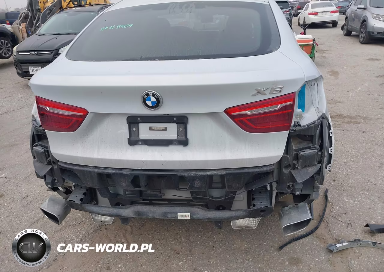 2018 BMW X6 xDrive35I VIN:5UXKU2C56J0Z62450 - 6