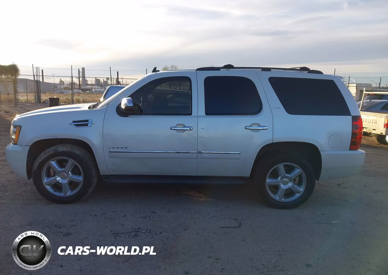 2010 Chevrolet Tahoe Ltz VIN:1GNUKCE04AR201006 - 13