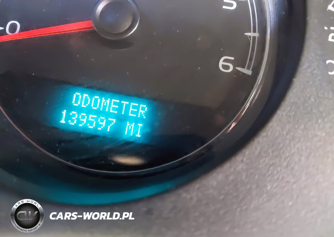 2010 Chevrolet Tahoe Ltz VIN:1GNUKCE04AR201006 - 14