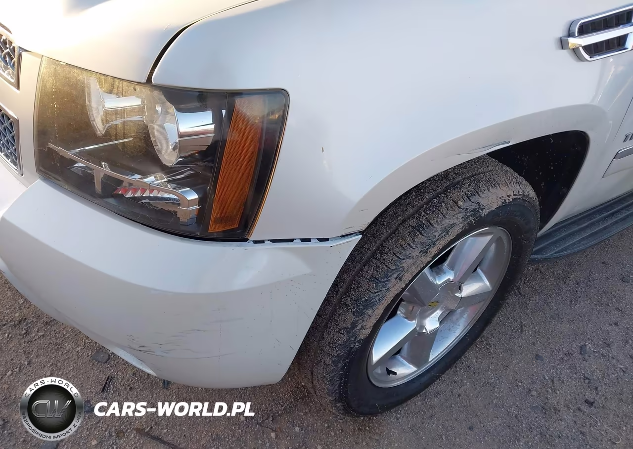 2010 Chevrolet Tahoe Ltz VIN:1GNUKCE04AR201006 - 16