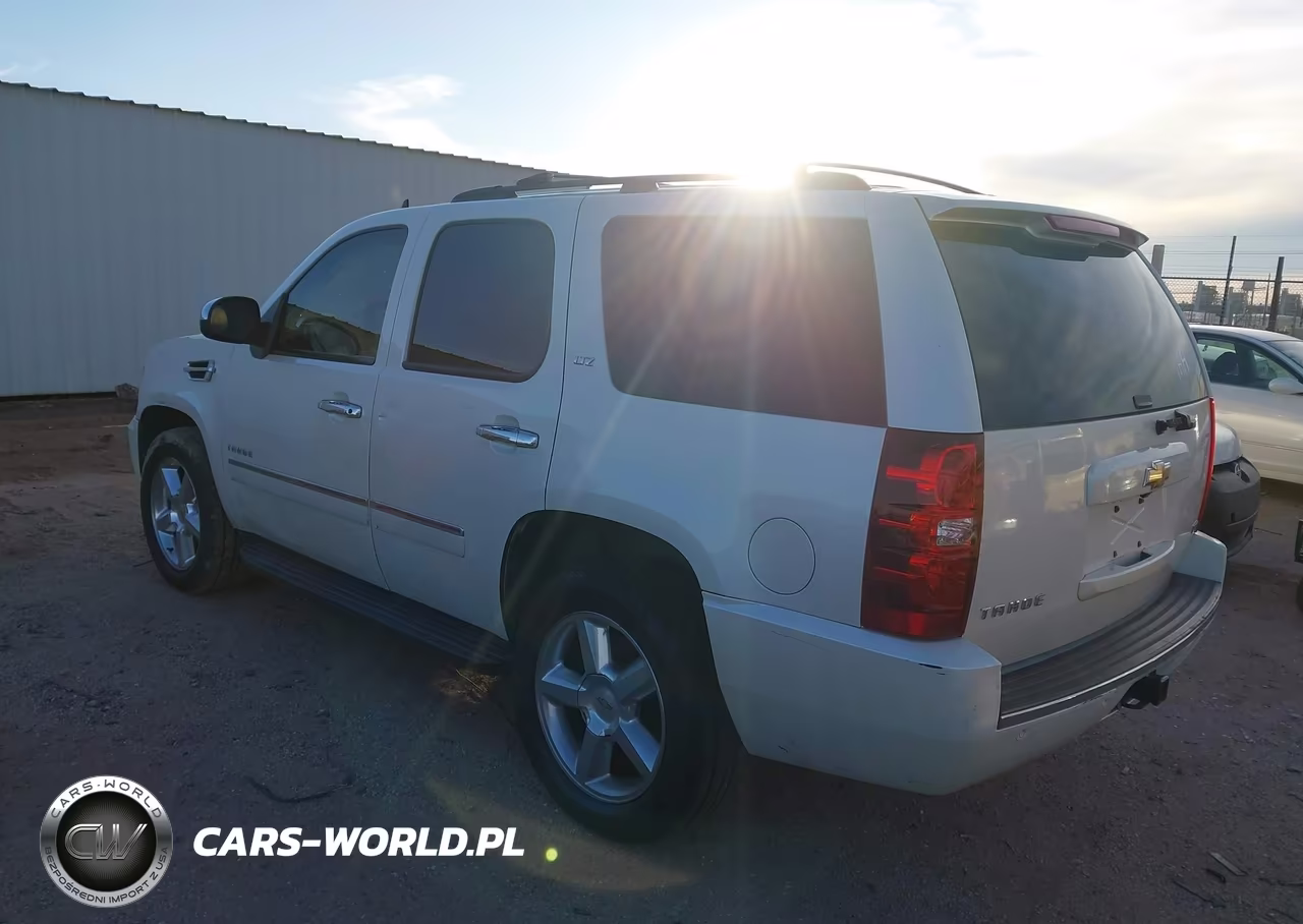 2010 Chevrolet Tahoe Ltz VIN:1GNUKCE04AR201006 - 3