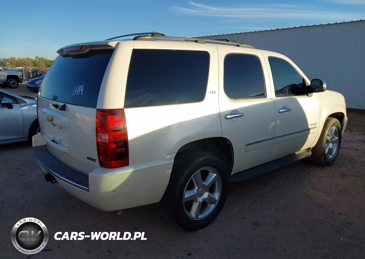 2010 Chevrolet Tahoe Ltz VIN:1GNUKCE04AR201006 - 4