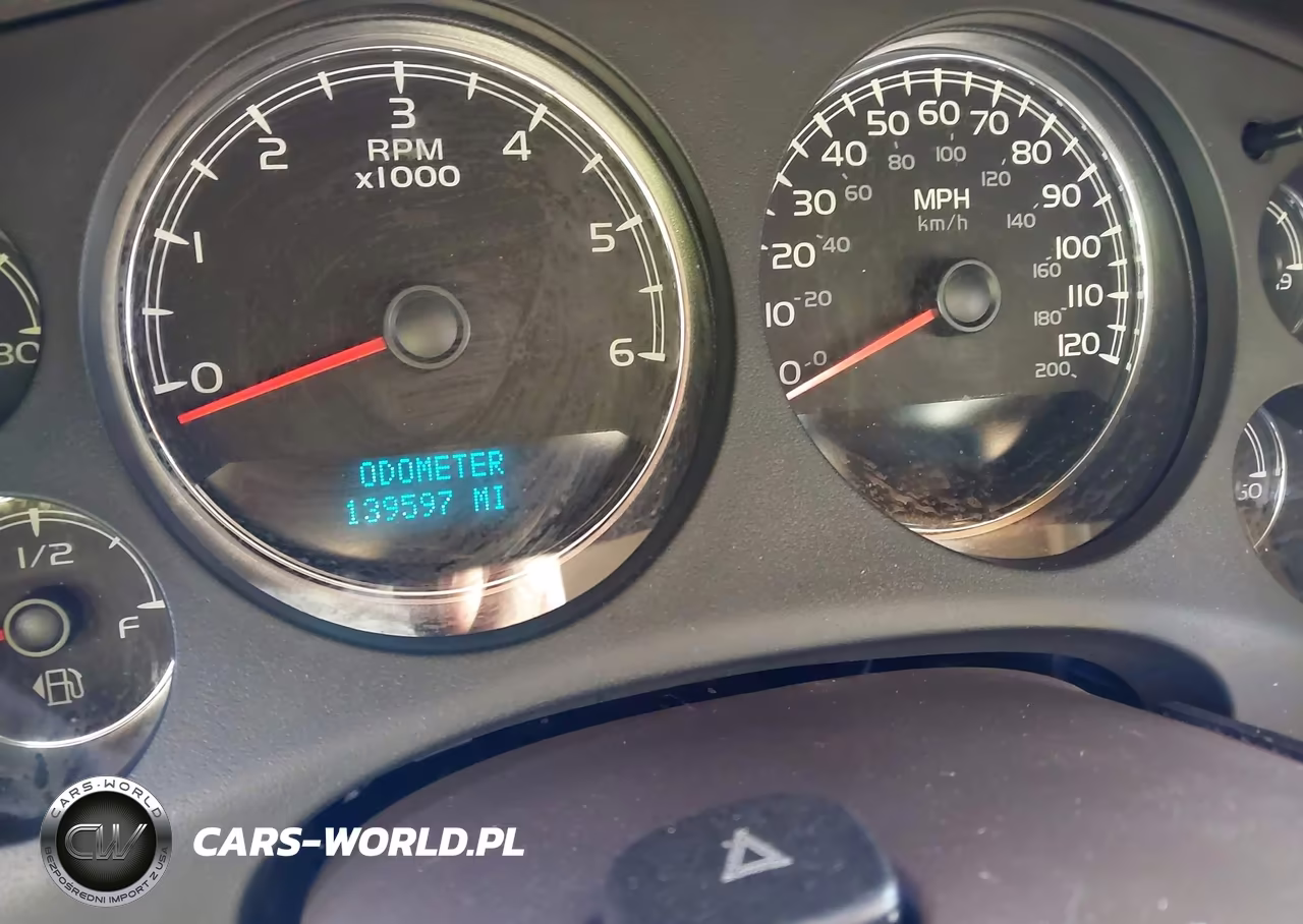 2010 Chevrolet Tahoe Ltz VIN:1GNUKCE04AR201006 - 7