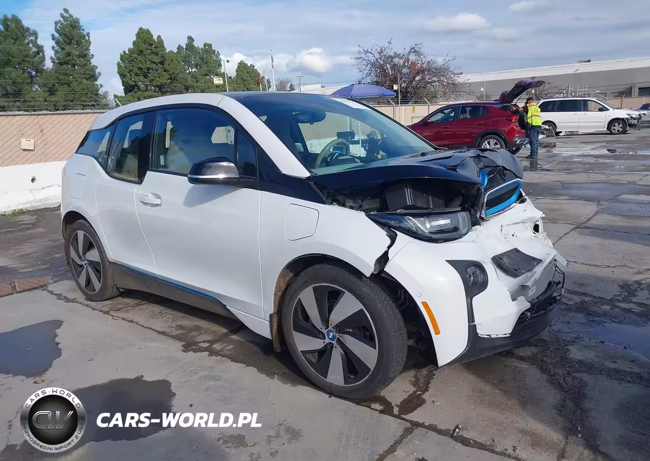 2015 BMW I3 Base W-Range Extender