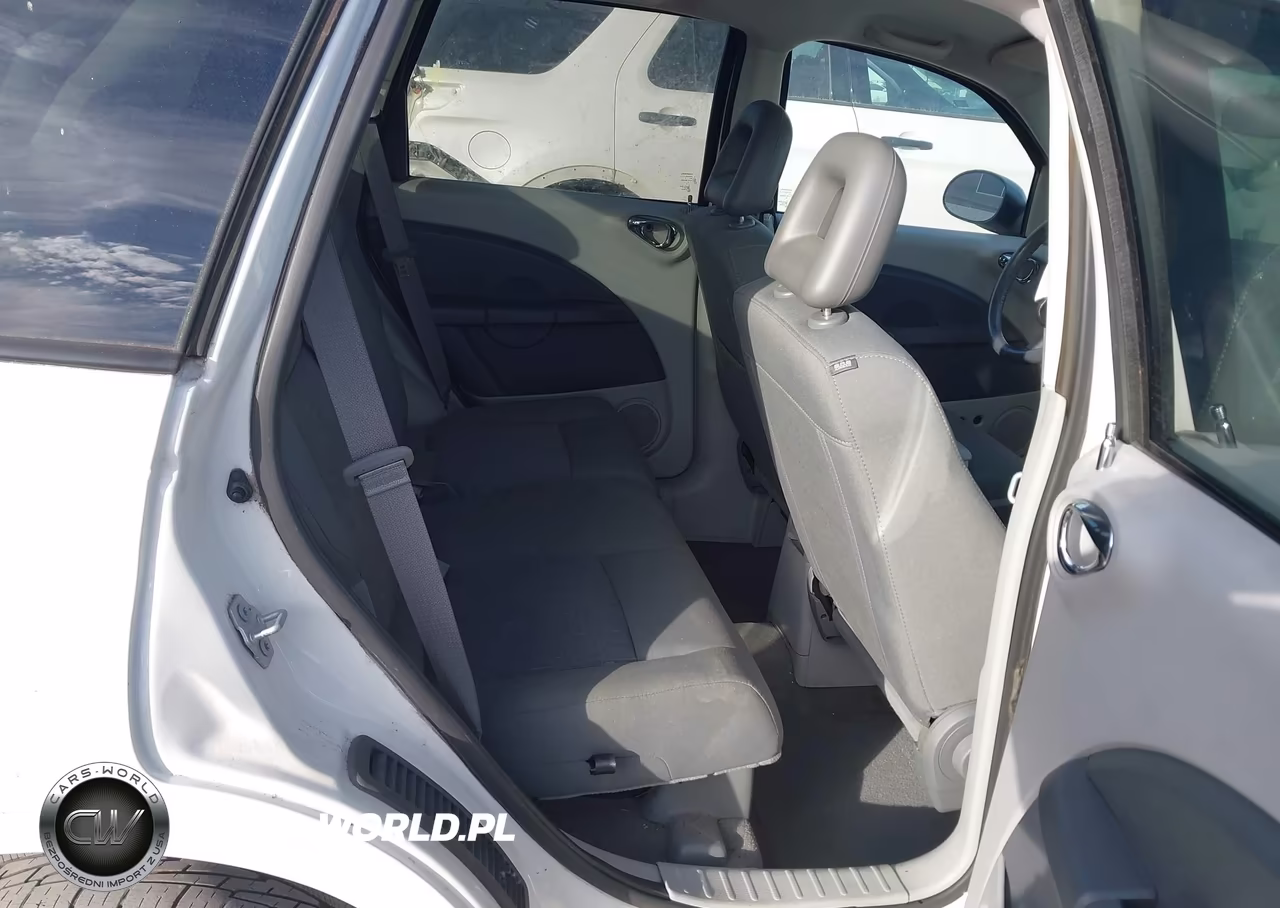 2010 Chrysler Pt Cruiser Classic VIN:3A4GY5F95AT219450 - 8